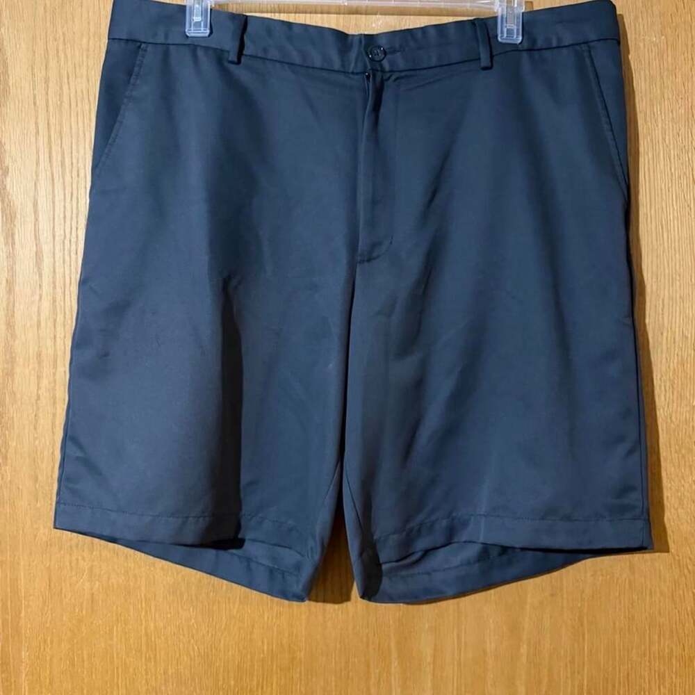 Greg Norman for Tasso Elba Golf Shorts Black Size 40